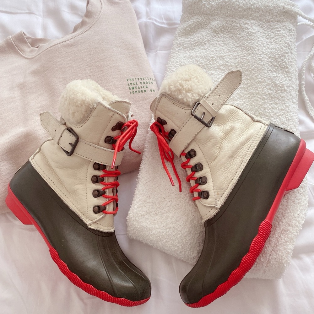 SPERRY Saltwater Tall Duck Boots - Picture 15 of 15